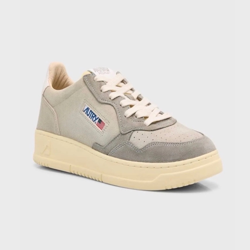 AUTRY MEN’S VINTAGE INSPIRED MEDALIST LOW - MIXSUEDE GREY/CREAM SNEAKERS SHOES